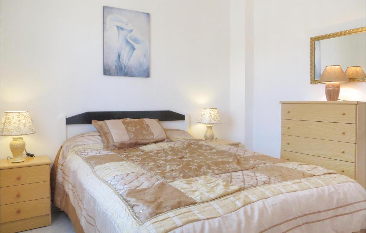 Amazing Apartment In Torrevieja With Kitchen Bagian luar foto