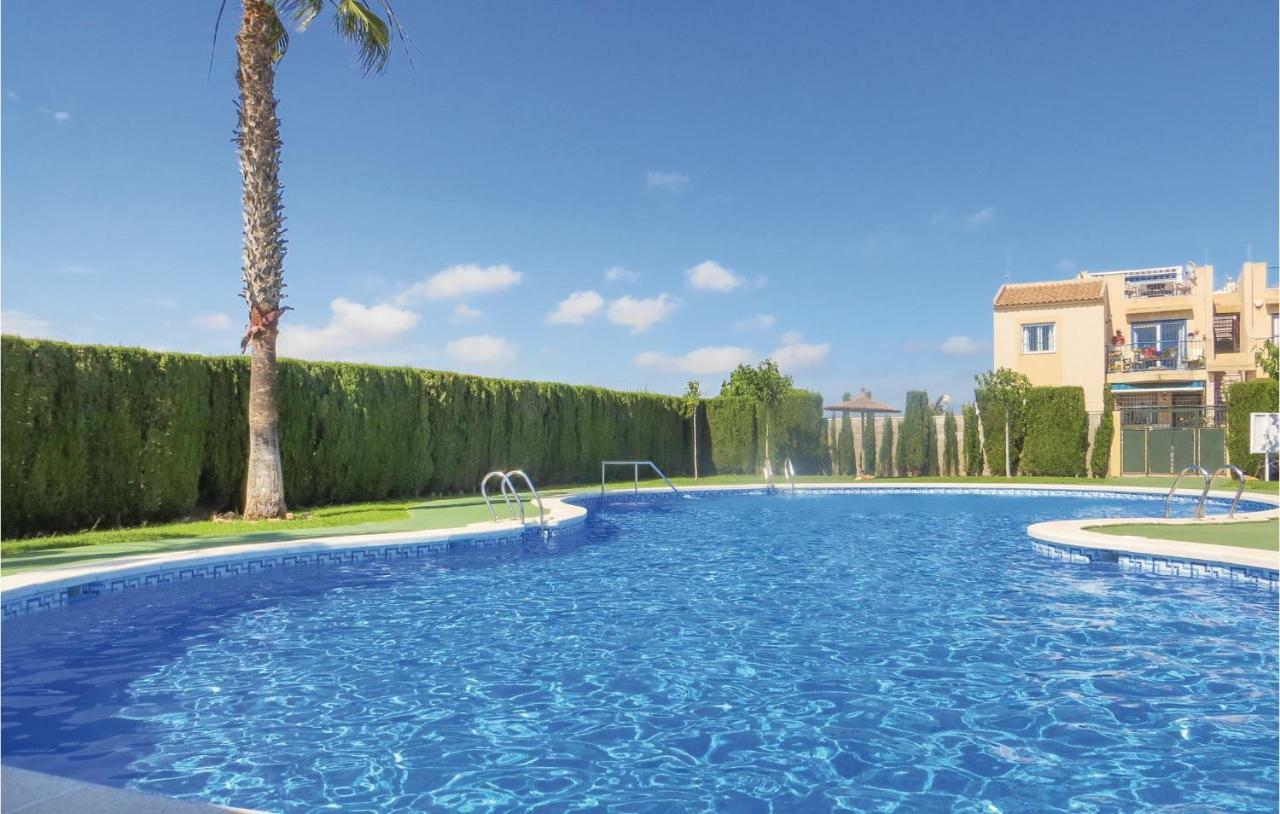 Amazing Apartment In Torrevieja With Kitchen Bagian luar foto